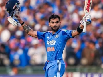 Virat Kohli : सचिनलाही जमलं नाही! सेंच्युरींची डबल हॅट्रिक करणार किंग कोहली? Virat Kohli : सचिनलाही जमलं नाही! सेंच्युरींची डबल हॅट्रिक करणार किंग कोहली?