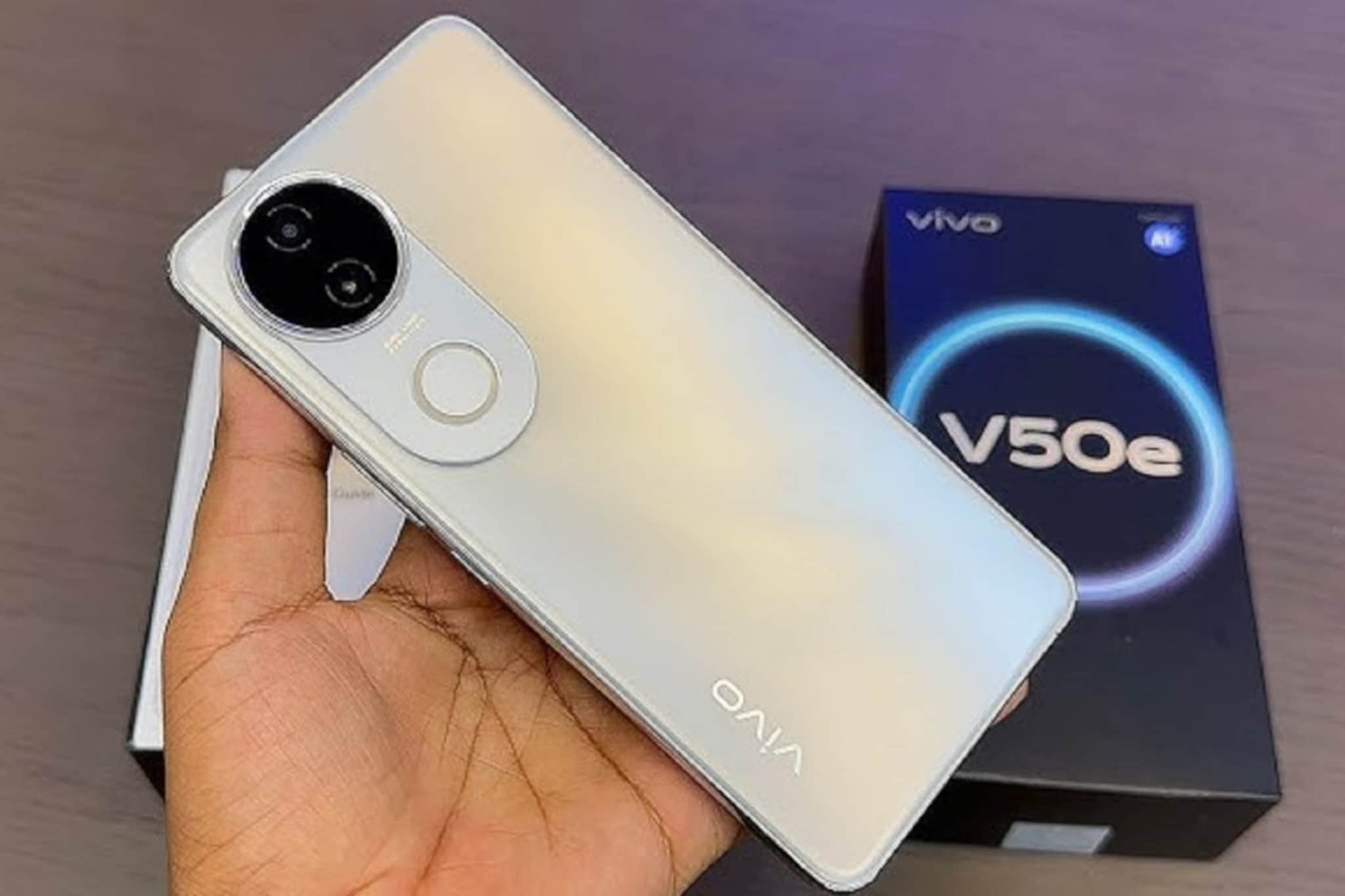 Flipkartच्या End of Season सेलमध्ये दमदार ऑफर! स्वस्तात मिळतोय Vivo चा फोन Flipkartच्या End of Season सेलमध्ये दमदार ऑफर! स्वस्तात मिळतोय Vivo चा फोन