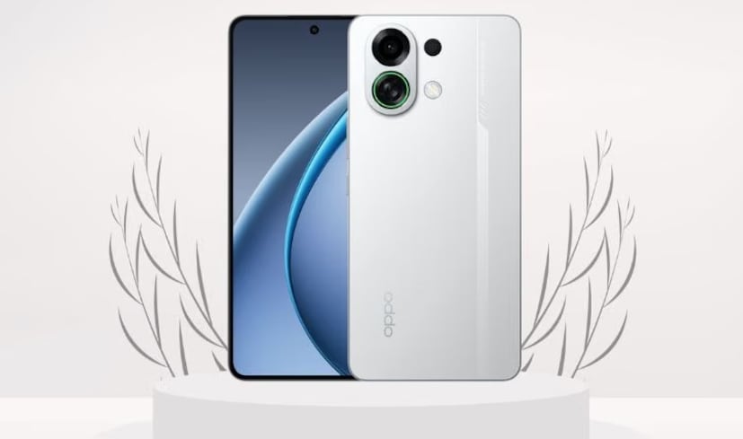 डिस्प्ले आणि परफॉर्मन्स - Vivo V50e 5G मध्ये 6.77-इंचाचा AMOLED डिस्प्ले आहे जो 120Hz रिफ्रेश रेट आणि 1800 निट्स पीक ब्राइटनेसला सपोर्ट करतो. परफॉर्मन्ससाठी, तो मीडियाटेक डायमेन्सिटी 7300 प्रोसेसरने समर्थित आहे, जो दैनंदिन कामे आणि मल्टीटास्किंग सहजतेने हाताळतो.