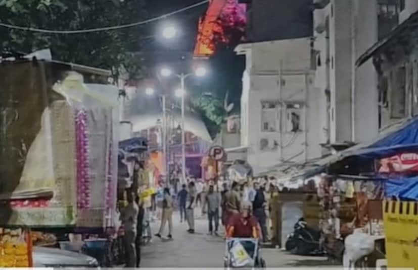 बेवारस बॅगची  माहिती मिळताच स्थानिक पोलिस, बॉम्ब शोध व नाशक पथक (BDDS) तसेच वरिष्ठ अधिकारी घटनास्थळी दाखल झाले. संभाव्य धोका लक्षात घेता पोलिसांनी तत्काळ कारवाई करत मंदिर परिसर पूर्णतः रिकामा केला.