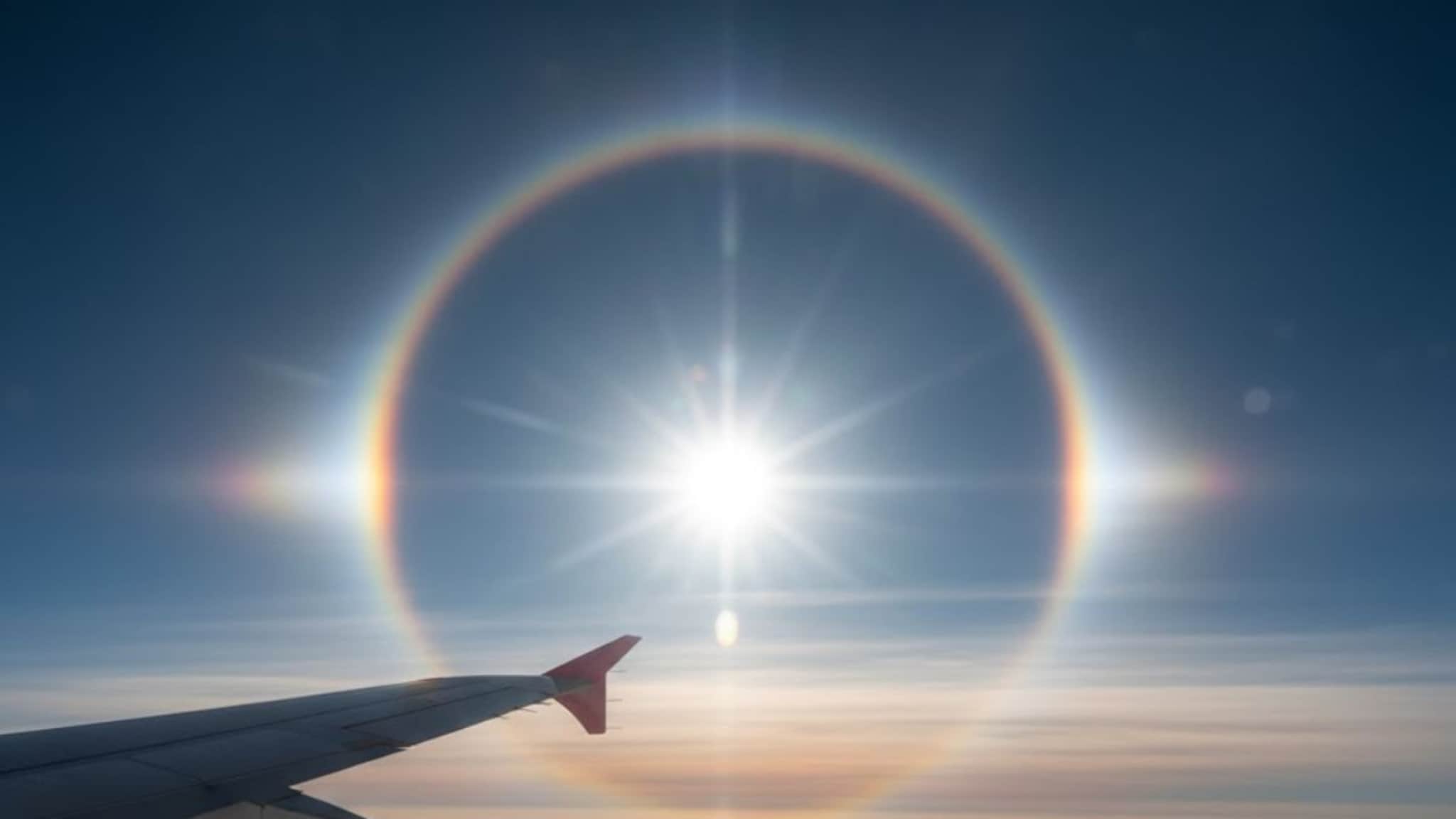 Do You Know : हिमालयवरुन उडताना पायलटला का दिसतात 3 सुर्य? 99 टक्के लोकांना माहित नाही यामागचं सत्य