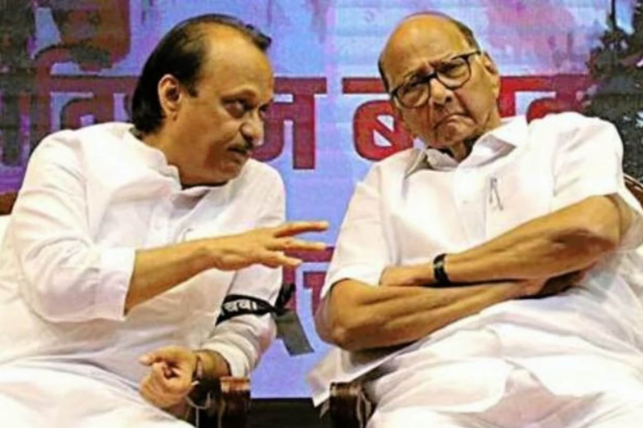 तिसऱ्या मनपासाठी पवार काका-पुतणे एकत्र? पुणे पिंपरी चिंचवडनंतर याठिकाणी हालचाली तिसऱ्या मनपासाठी पवार काका-पुतणे एकत्र? पुणे पिंपरी चिंचवडनंतर याठिकाणी हालचाली