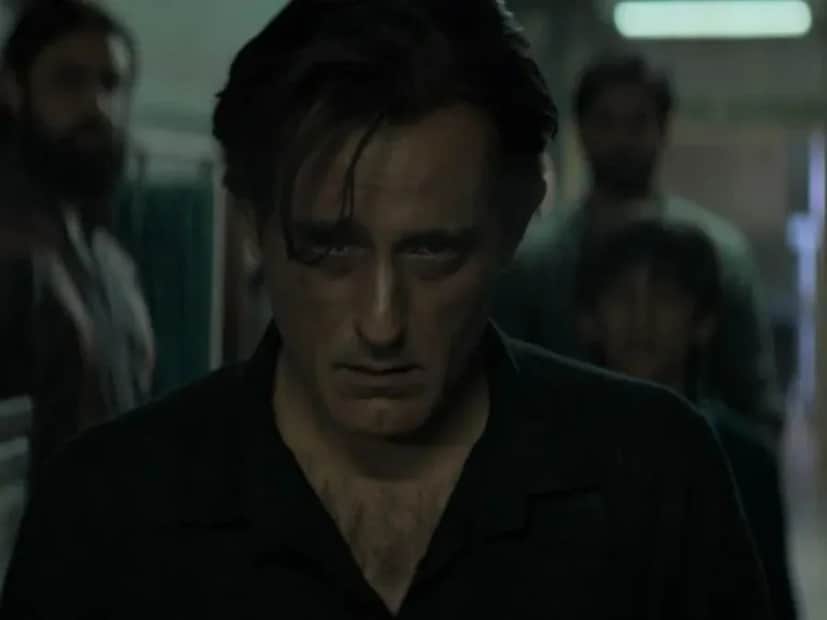 'धुरंधर'ची बॉक्स ऑफिसवरची कमाई वाढत असताना, या चित्रपटातील सहाय्यक कलाकारही खूप कौतुकास पात्र ठरत आहेत. रहमान डकैतचा विश्वासू 'डोंगा'चे पात्र साकारणारे नवीन कौशिक यांनी नुकत्याच दिलेल्या एका मुलाखतीत हा खुलासा केला.