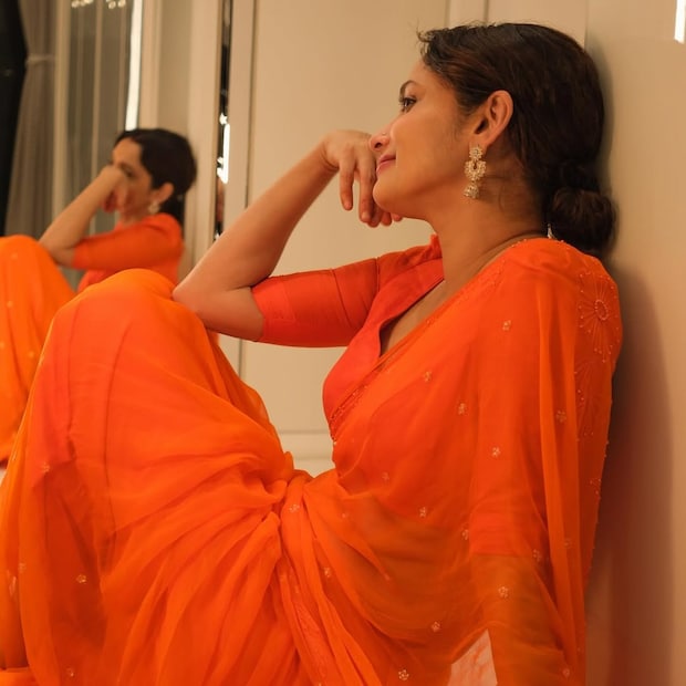 अभिनेत्रीनं तिच्याच मालिकेतील हिरोबरोबर अफेअर होतं. दोघे लग्नही करणार होते. मात्र दोघांमध्ये काही तरी बिनसलं आणि दोघांचं ब्रेकअप झालं. ब्रेकअपच्या काही वर्षात अभिनेत्यानं आत्महत्या करत आयुष्य संपवलं.