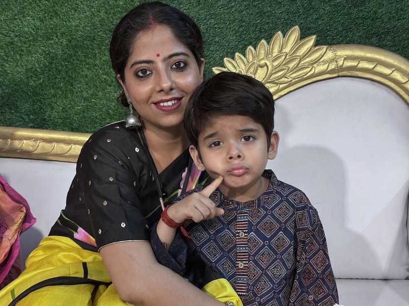 या चित्रपटातील 'फीरे फकीरा' या गाण्याला अरिजित सिंह आणि अमृता सिंह यांनी एकत्रितपणे आवाज दिला होता आणि हे गाणे खूप गाजले. इतकंच नव्हे, तर चित्रपटाचे टायटल ट्रॅक सुद्धा अमृतानेच गायले होते, ज्यात अरिजित आणि रफ्तार यांचा सहभाग होता.