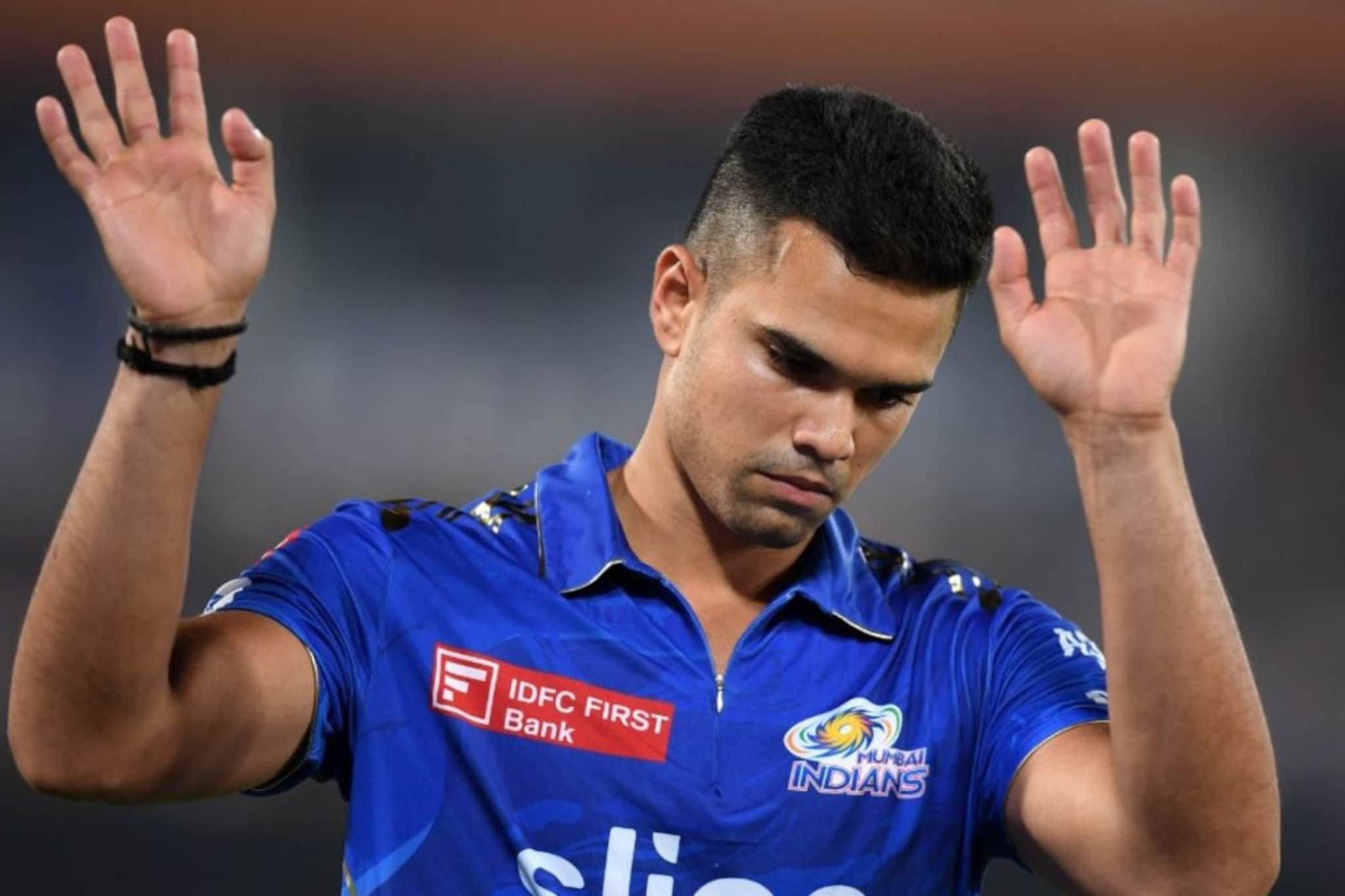 अर्जुन तेंडूलकरचं स्वप्न भंग होणार, पुन्हा येणार बेंचवर बसण्याची वेळ! कारण काय? अर्जुन तेंडूलकरचं स्वप्न भंग होणार, पुन्हा येणार बेंचवर बसण्याची वेळ! कारण काय?