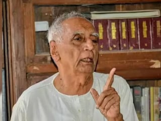 बाबा आढाव (ज्येष्ठ समाजसेवक)