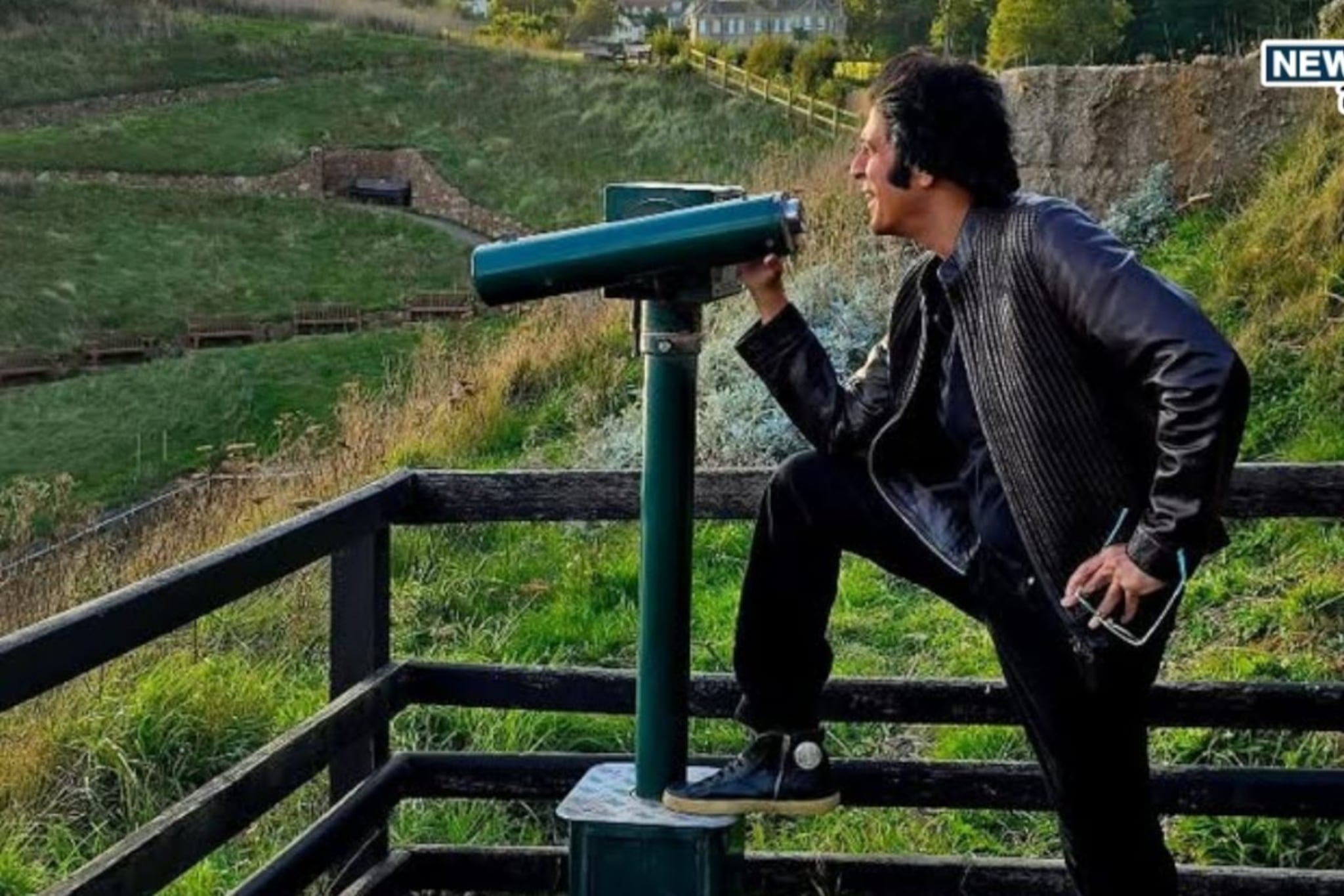 'या' भारतीय स्टार्ससाठी वेडी आहे बांग्लादेशी जनता, एक तर बनला सुपरस्टार!