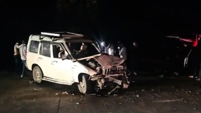 Beed: 3 Dead, 2 Injured in Scorpio-Car Head-on Collision