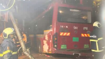 Mumbai BEST Bus Tragedy: 4 Dead, 9 Injured as Speeding Bus Rams 13 Near Bhandup