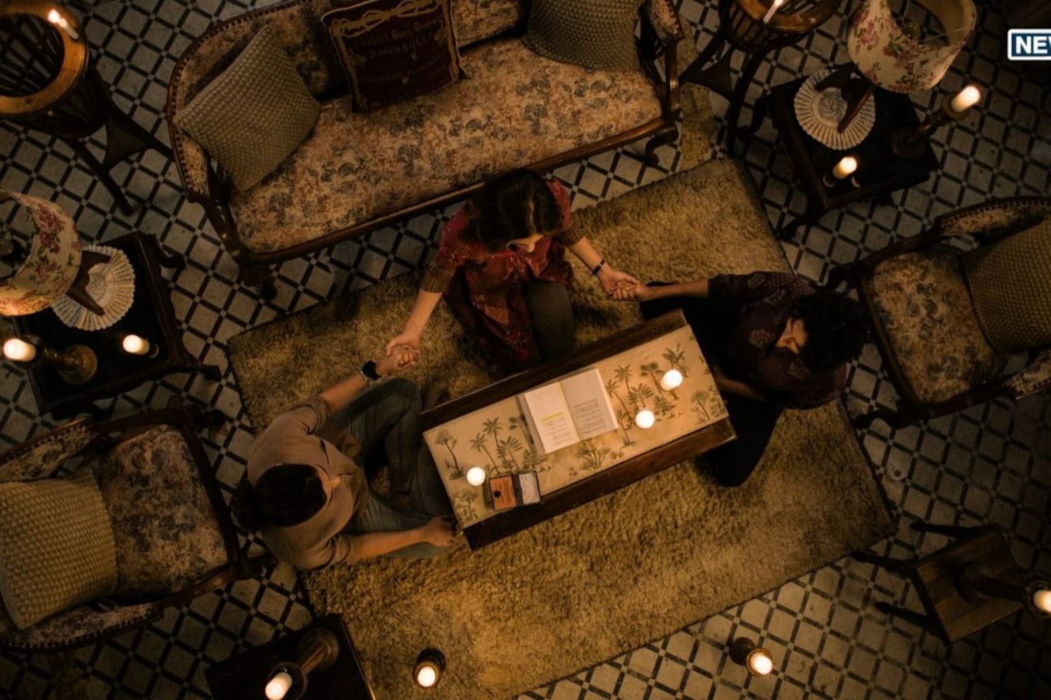 हॉररसोबत सस्पेंसचा तडका,8.8 रेटिंगची जबरदस्त सीरिज;अंगावर काटे आणणारा क्लायमॅक्स हॉररसोबत सस्पेंसचा तडका,8.8 रेटिंगची जबरदस्त सीरिज;अंगावर काटे आणणारा क्लायमॅक्स