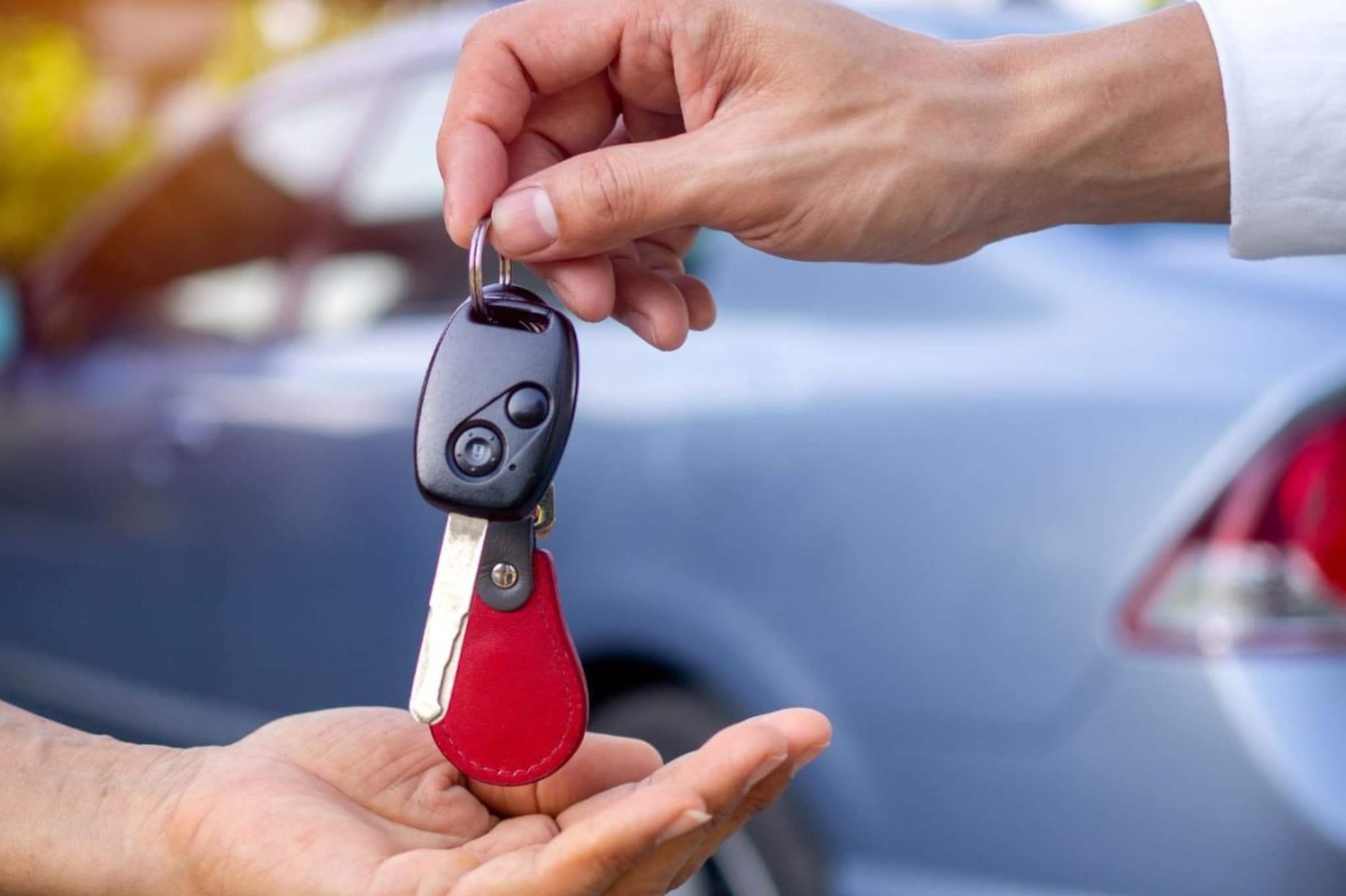 Car: डिसेंबर महिन्यात का कार खरेदी करू नये? लोक का टाळतात? 5 सिक्रेट कारणं