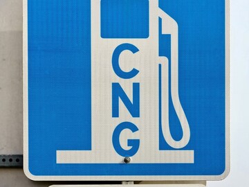 नव्या वर्षात सरकारकडून खास गिफ्ट, CNG-PNG च्या दरात मोठी कपात नव्या वर्षात सरकारकडून खास गिफ्ट, CNG-PNG च्या दरात मोठी कपात