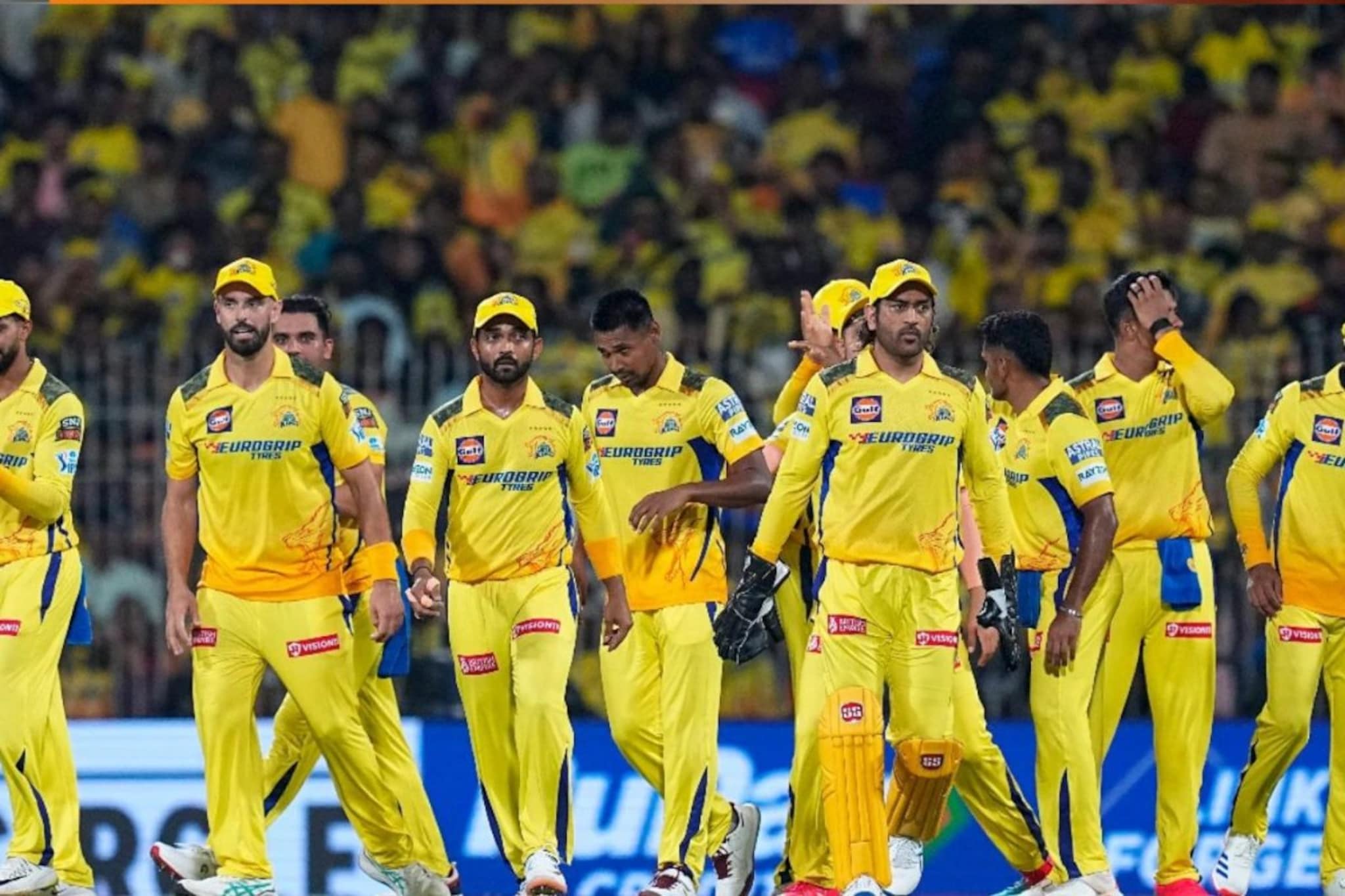 CSK ने उगाच 14 कोटी नाही मोजले! कॅच पकडताना गंभीर इजा, 7 टाके बसले तरी पठ्ठ्याने