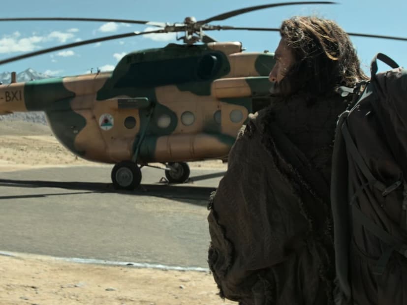 चित्रपटाचा मोठा हिस्सा विशेषतः अॅक्शन सीन Bangkok, Thailand येथे शूट झाला. इथल्या जुन्या भागातील गल्ल्या आणि लोकेशन्स वापरून पाकिस्तानमधलं वातावरण तयार करण्यात आलं. मोठ्या प्रमाणावर सेट डिझाईन, VFX आणि लोकेशन मॉडिफिकेशन वापरून टीमने “कराची-लुक” तयार केला.