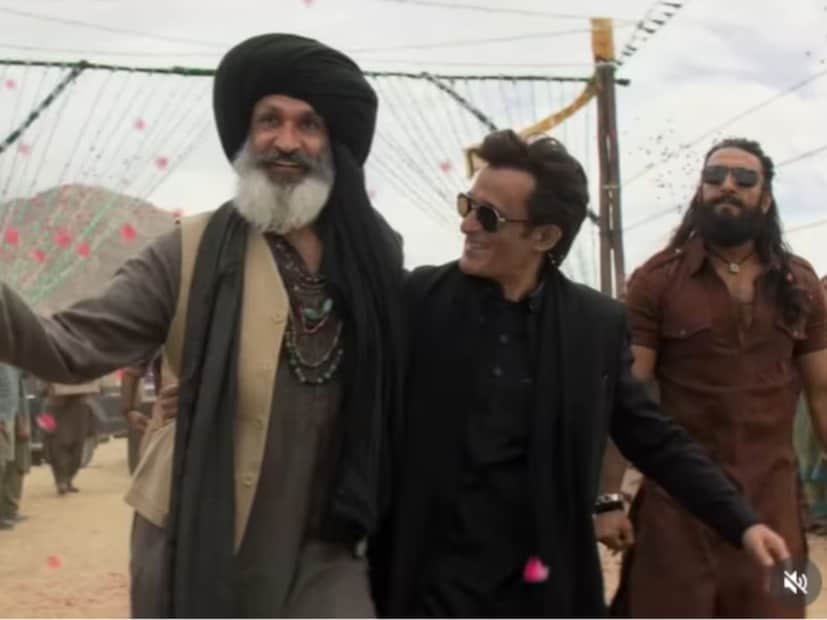 या शक्यतेनंतर सोशल मीडियावर तर्कवितर्क सुरू झाले आहेत. एका युजरने लिहिले, जर बडे साहब म्हणजे दाऊद इब्राहिम असेल, तर स्टोरी खूपच रोचक होईल. कारण दाऊदचा भाऊ उझैर बलोचकडून मारला गेला होता. 