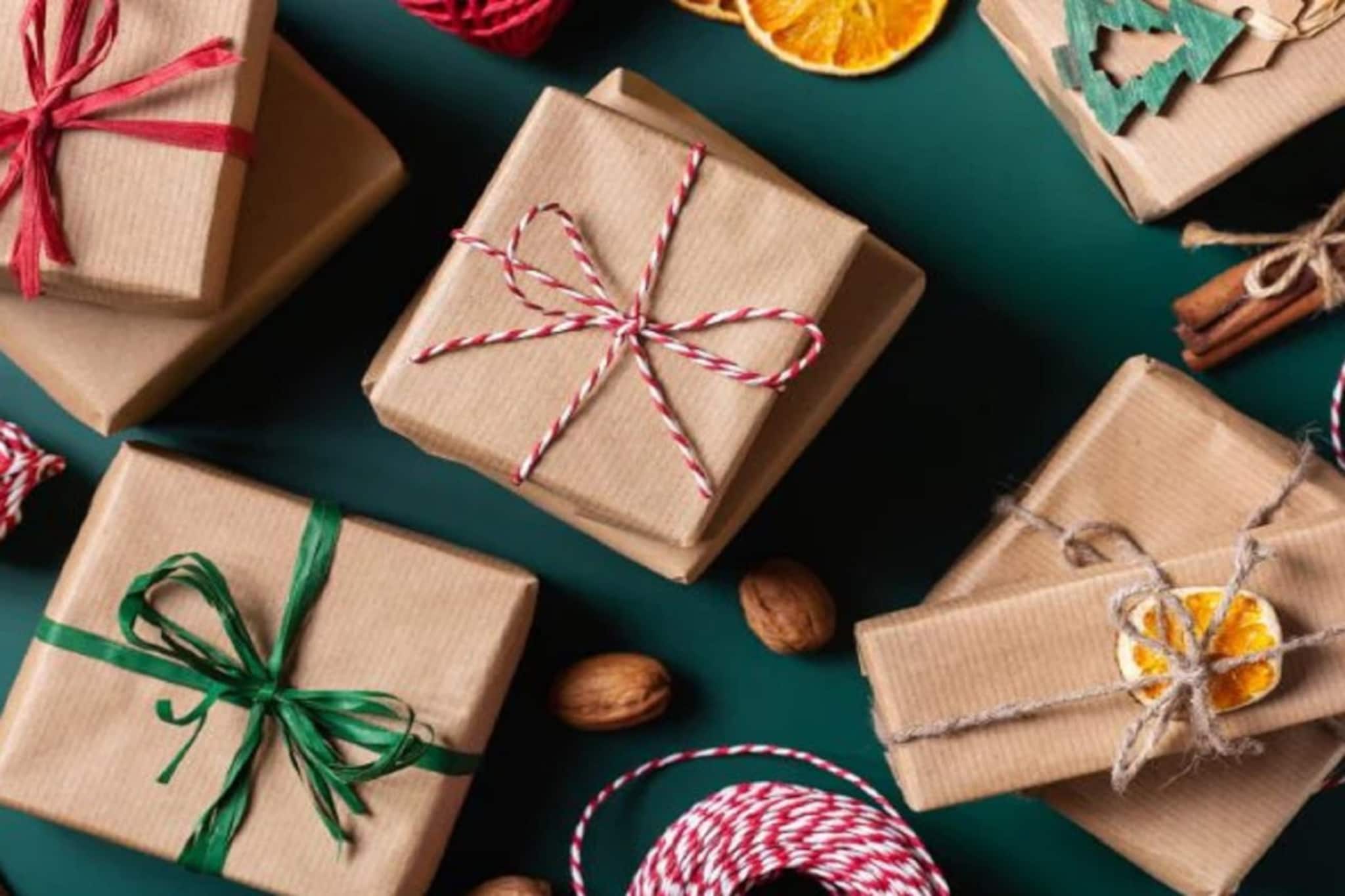 ख्रिसमस-न्यू ईयरच्या निमित्ताने गिफ्ट द्यायचंय? डोंट वरी, ही आहे गॅझेट्सची लिस्ट ख्रिसमस-न्यू ईयरच्या निमित्ताने गिफ्ट द्यायचंय? डोंट वरी, ही आहे गॅझेट्सची लिस्ट