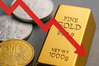 सोनं-चांदी कोसळली... खरेदी करण्याची योग्य वेळ कोणती? मार्केटमध्ये मोठी उलथापालथ!