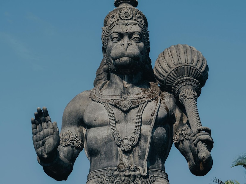 लंका सोन्याची होती, हे सत्य आहे. वाल्मिकी रामायण आणि इतर प्राचीन ग्रंथांनुसार, लंका नगरीचे बांधकाम आणि रचना ही अत्यंत भव्य आणि अद्भुत होती.