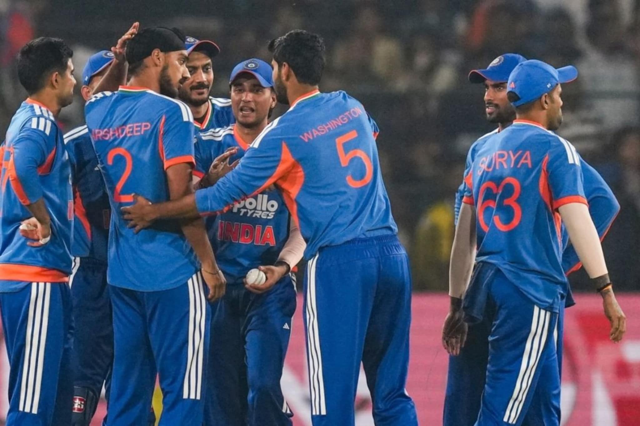 शुभमन गिल OUT, संजू सॅमसन IN? दुसऱ्या टी20 साठी अशी असेल भारताची प्लेइंग XI शुभमन गिल OUT, संजू सॅमसन IN? दुसऱ्या टी20 साठी अशी असेल भारताची प्लेइंग XI