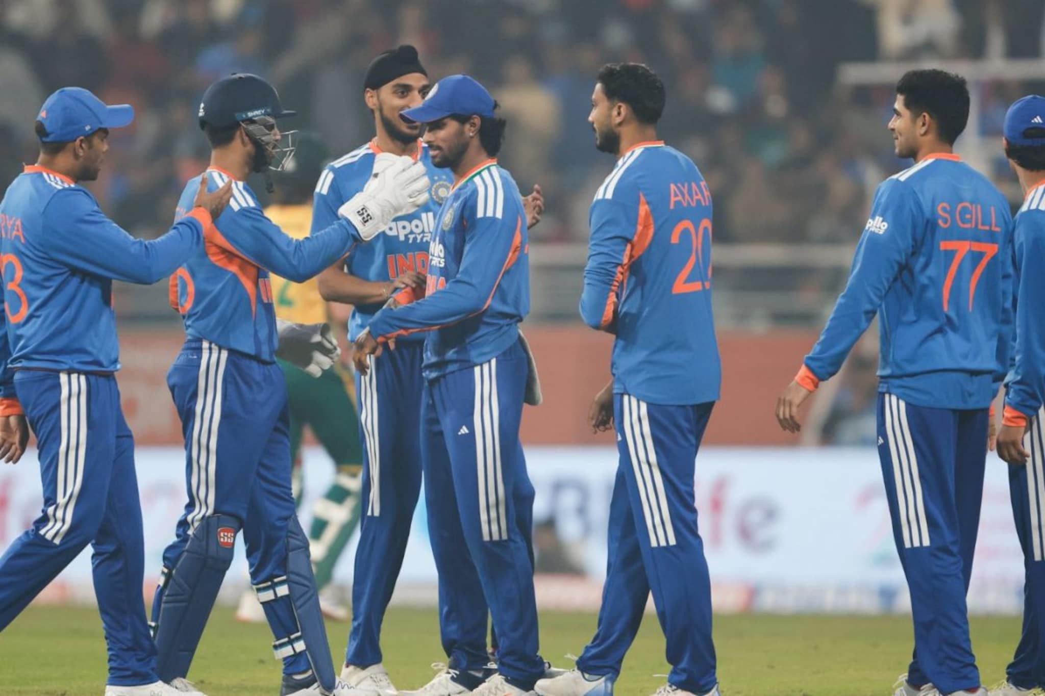 23 बॉल खेळून फक्त 5 रन... टीम इंडियाच्या सुपरस्टारची स्वार्थी बॅटिंग! 23 बॉल खेळून फक्त 5 रन... टीम इंडियाच्या सुपरस्टारची स्वार्थी बॅटिंग!