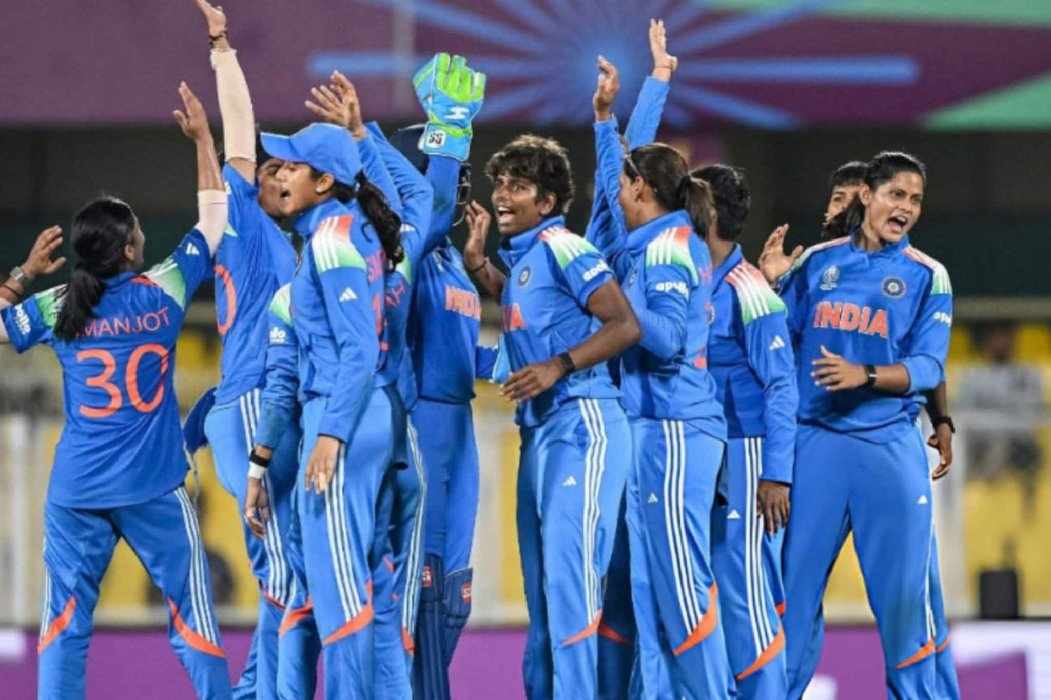 श्रीलंकेविरुद्धच्या T20 सीरिजसाठी टीम इंडियाची घोषणा, 15 खेळाडूंची लिस्ट जाहीर श्रीलंकेविरुद्धच्या T20 सीरिजसाठी टीम इंडियाची घोषणा, 15 खेळाडूंची लिस्ट जाहीर