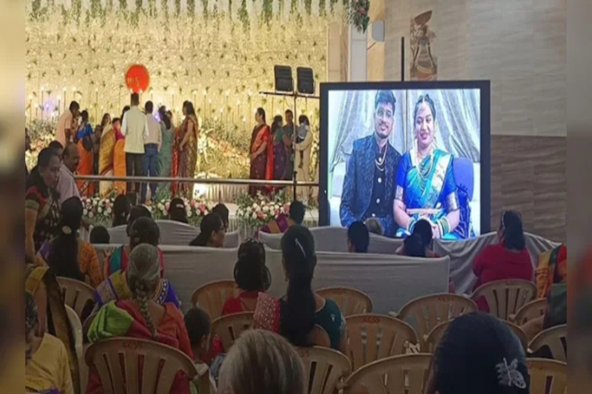 Indigo Flight रद्द, नवरा-नवरी अडकले; रिसेप्शनला पोहोचण्यासाठी लढवली भारी शक्कल