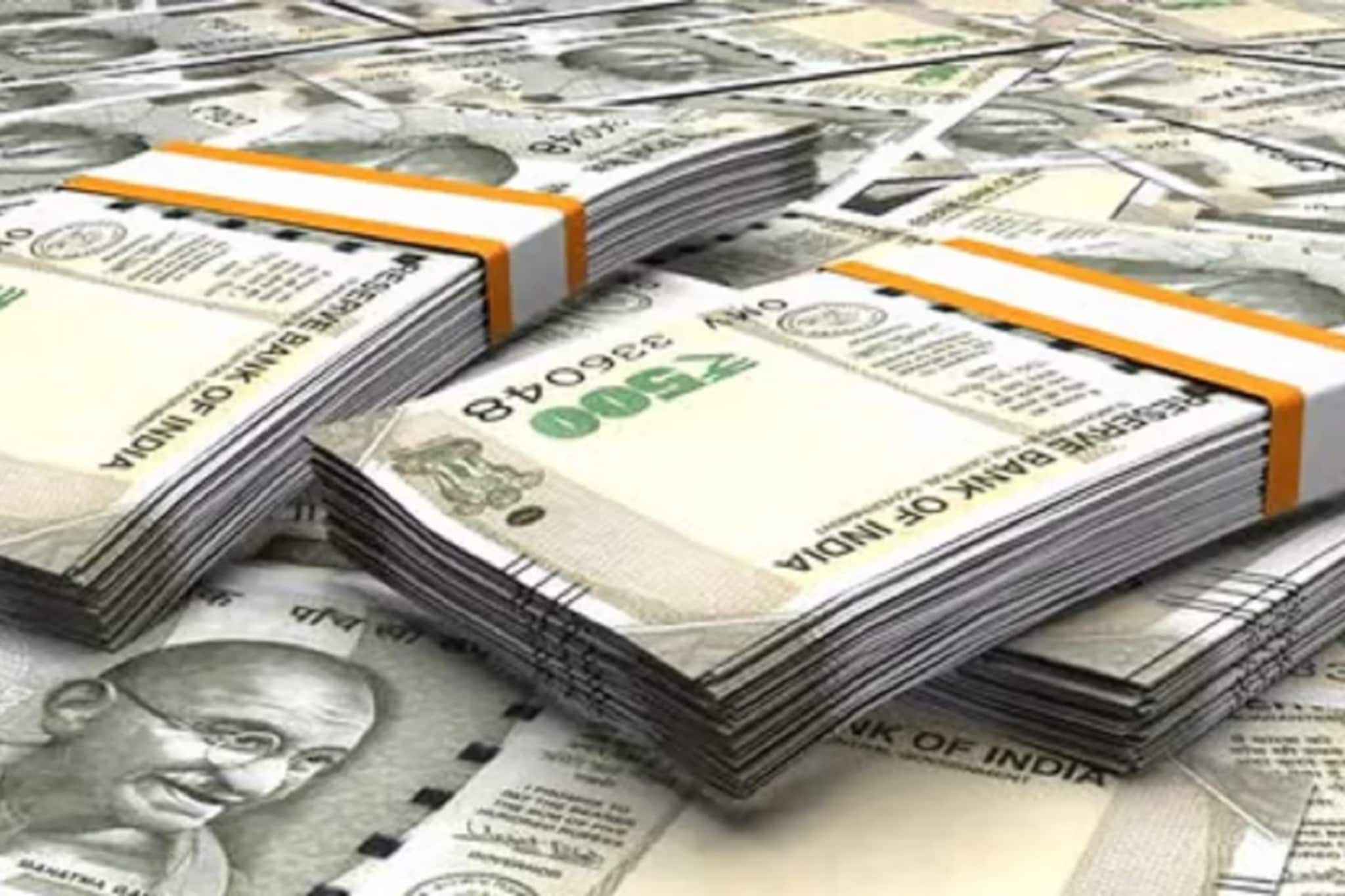 आजच्या 1 कोटीची व्हॅल्यू 10 वर्षांनंतर किती असेल? जाणून घेतल्यास बसेल धक्का