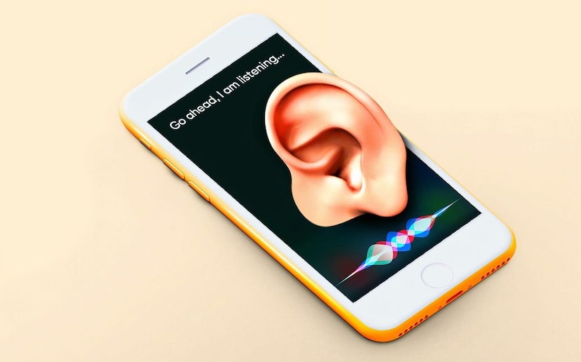 Smartphone Tips: स्मार्टफोन आज आपल्या जीवनाचा एक महत्त्वाचा भाग बनले आहेत. कॉलिंग, चॅटिंग, ऑनलाइन शॉपिंगपासून ते बँकिंगपर्यंत सर्व काही फोनवर केले जाते. पण यामुळे प्रश्न निर्माण होतो: आपला फोन आपले संभाषण ऐकतो का? संभाषणानंतर लगेचच त्यांच्या फोनवर संबंधित जाहिराती दिसतात. यामुळे फोन आपल्या खाजगी संभाषणांवर लक्ष ठेवत आहे या संशयाला आणखी बळकटी मिळते.