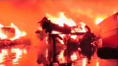 Kerala: 10 Boats Gutted in Ashtamudi Lake Midnight Blaze