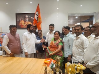 कोल्हापूर सई खराडे शिवसेना प्रवेश कोल्हापूर सई खराडे शिवसेना प्रवेश