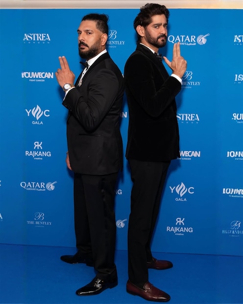 गौरव अनेक वर्षे आयपीएल (IPL) च्या ब्रॉडकास्ट पॅनेलचा भाग होता आणि सोनी मॅक्सवरील लोकप्रिय शो 'एक्स्ट्रा इनिंग्स टी२०' चा तो महत्त्वाचा अँकर होता. याशिवाय, ब्रँड एंडोर्समेंट, पॉडकास्टिंग आणि यूट्यूब जाहिरातींमधूनही त्याची मोठी कमाई होते.