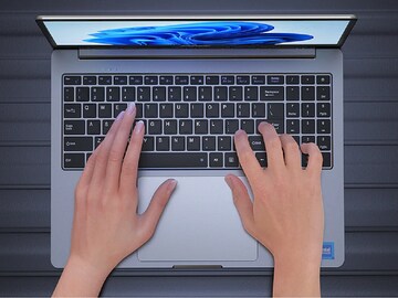 Laptopचा टचपॅडने होऊ शकतात हे 5 कामं! अनेकांना माहितीच नाही, करा ट्राय