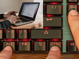 हँग झालेला लॅपटॉप किंवा कॉम्प्युटर Ctrl + Alt + Delete ने कसा सुटतो?