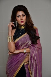 शालिनी नाही आता तायडी म्हणा..! माधवी निमकरचं नव्या मालिकेत जोरदार कमबॅक शालिनी नाही आता तायडी म्हणा..! माधवी निमकरचं नव्या मालिकेत जोरदार कमबॅक