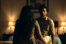 Mumbai: घरात आई अन् काका, तरुणी दार वाजवत राहिली, आतलं दृश्य बघून शेजाऱ्यांचा उडाला थरकाप