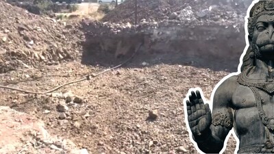 पुणे जिल्ह्यातील मावळ तालुक्यातून एक आश्चर्यकारक बातमी समोर आली आहे. गावातील बधलवाडी इथं हनुमान मंदिराच्या पुनर्निर्माणासाठी सुरू असलेल्या पाया खोदकामादरम्यान एक १०० वर्ष जुनी....(गणेश दुडम, प्रतिनिधी)