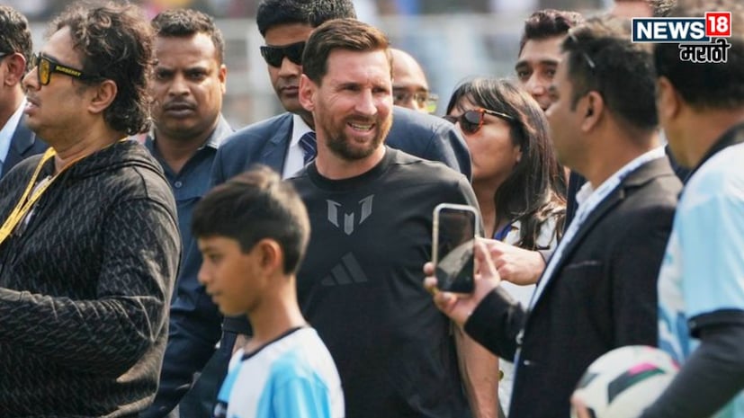 कोलकात्यात 70 फुटी पुतळ्याचे आभासी अनावरण करून त्याने आपल्या दौऱ्याची सुरुवात केली. त्याच्यासोबत इंटर मियामीचे टीममेस्ट लुईस सुआरेझ (Luis Suarez) आणि रॉड्रिगो डी पॉल (Rodrigo de Paul) हे देखील आहेत. 