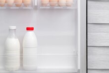 Fridge : फ्रिज नसेल तर दूध कसं टिकवायचं? खराब न होण्यासाठी ही ट्रिक ठरेल तुमच्या कामाची