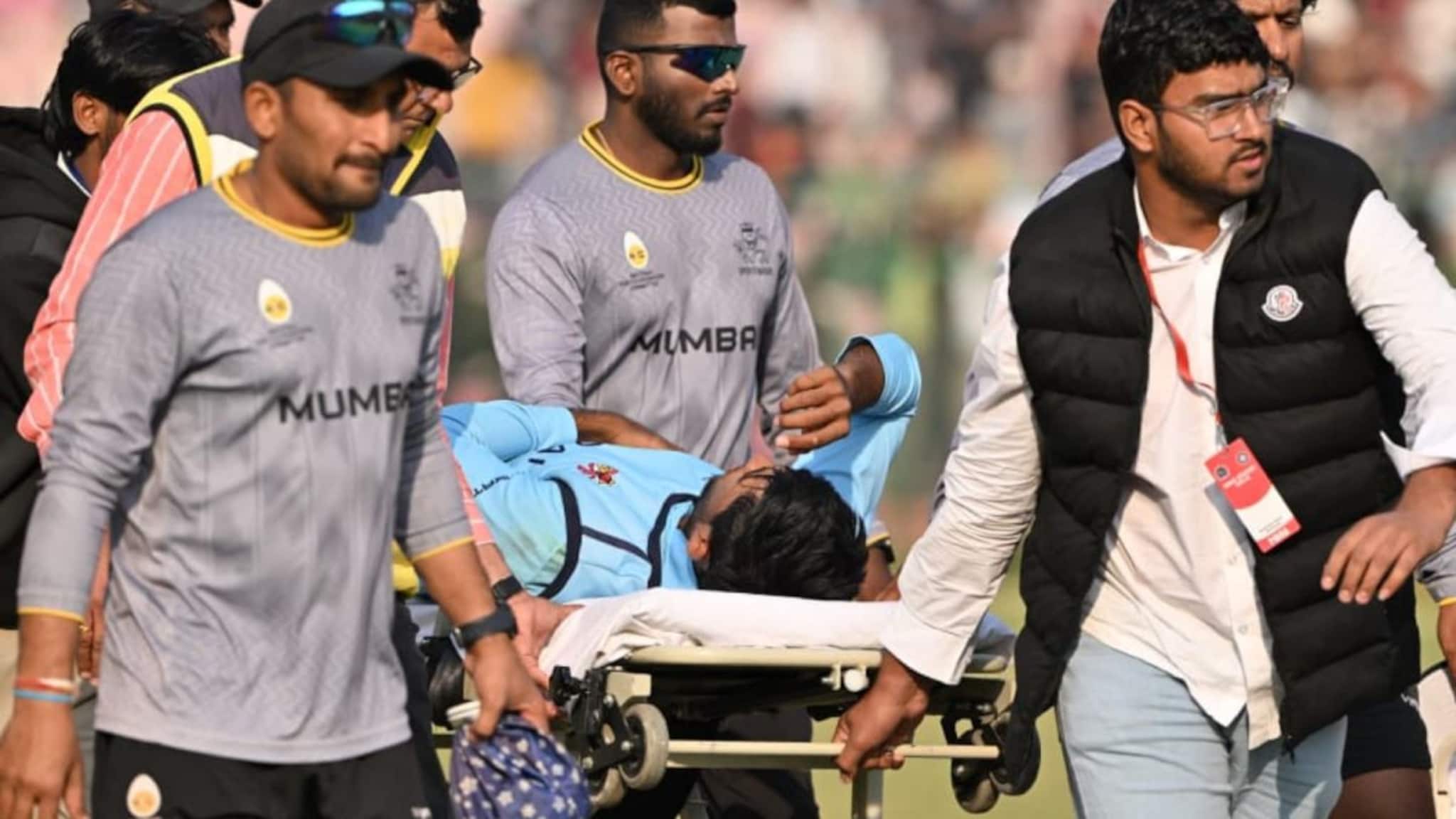 रोहितसोबत खेळणाऱ्याचा भीषण अपघात, मैदानातून स्ट्रेचरने थेट हॉस्पिटलमध्ये पोहोचवलं, नेमकं काय घडलं?