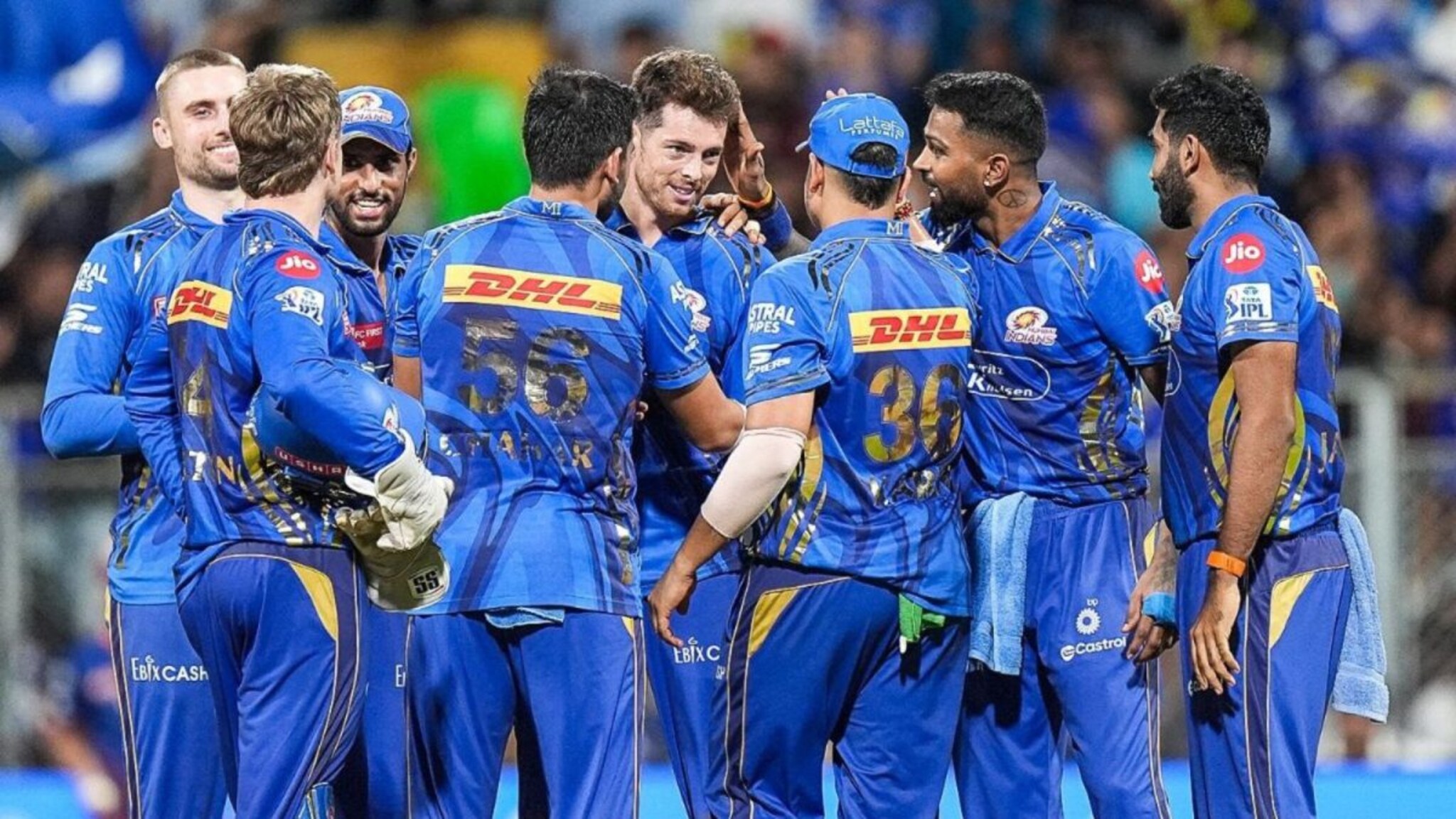 Mumbai Indians : पर्स रिकामी, पण मुंबई इंडियन्सने गेम केला, 5 असे खेळाडू घेतले, सगळे बघत राहिले!