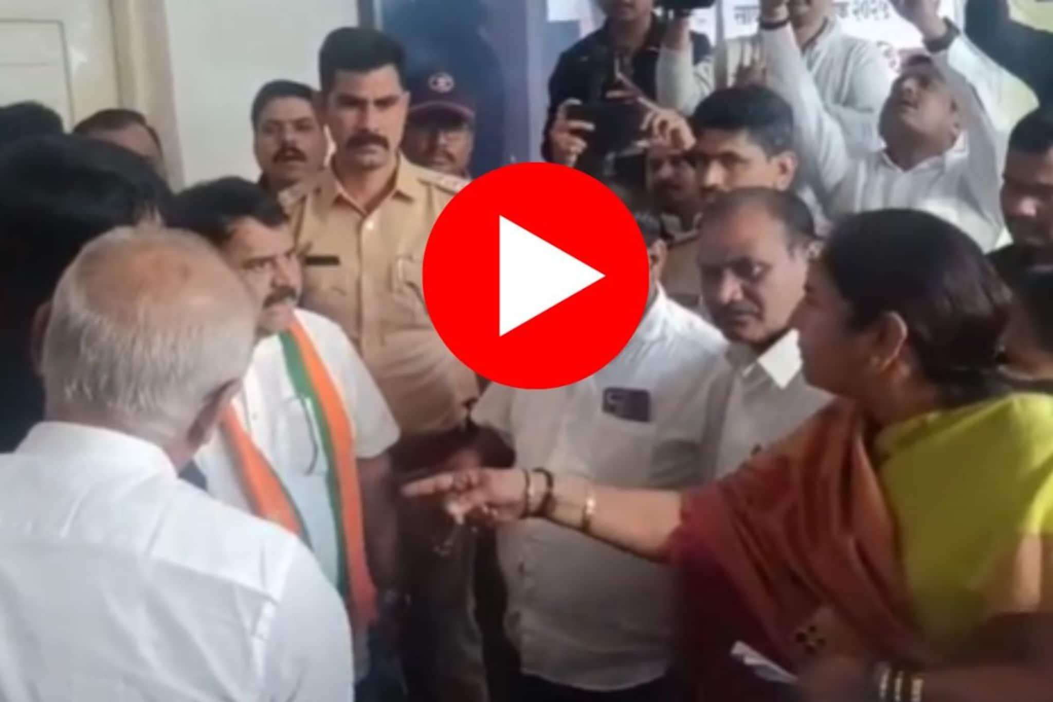 VIDEO : नाशिकमध्ये तुफान राडा, AB फॉर्मवरून भाजप नेत्यांमध्ये 'तू तू में में', अ VIDEO : नाशिकमध्ये तुफान राडा, AB फॉर्मवरून भाजप नेत्यांमध्ये 'तू तू में में', अ