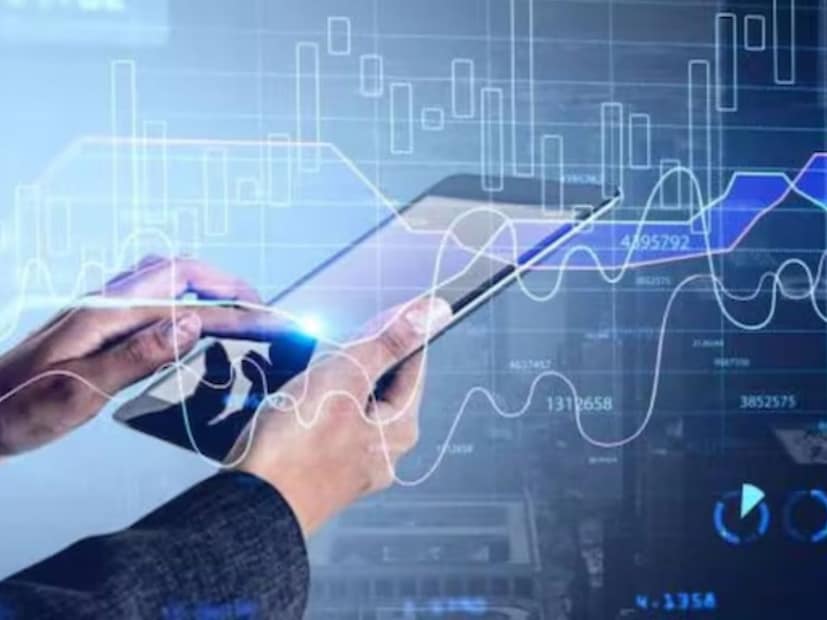 सरकारी बँक ऑफ महाराष्ट्रमध्ये केंद्र सरकारने आपली हिस्सेदारी विकण्यासाठी OFS (ऑफर फॉर सेल) प्रक्रिया सुरू केली आहे. मंगळवारी हा इश्यू फक्त मोठ्या गुंतवणूकदारांसाठी (नॉन-रिटेल) खुला होता आणि त्याला प्रचंड प्रतिसादही मिळाला. बेस साइजच्या तब्बल चार पट म्हणजे 400% या इश्यूची सब्स्क्रिप्शन झाली.