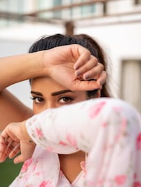 स्मृती-पलाशनंतर प्रसिद्ध अभिनेत्रीच्या नात्यात फूट, साखरपुड्यानंतर घडलं महाभारत स्मृती-पलाशनंतर प्रसिद्ध अभिनेत्रीच्या नात्यात फूट, साखरपुड्यानंतर घडलं महाभारत