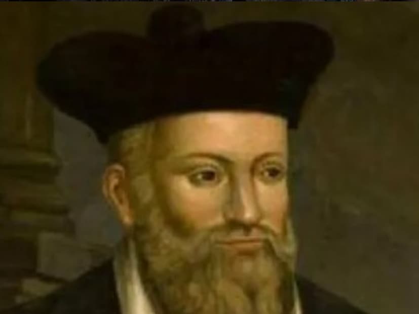 प्रसिद्ध फ्रेंच भविष्यवेत्ता मिशेल डी नास्त्रेदामस यांनी त्यांच्या लेस प्रोफेटीज या पुस्तकात 2026 सालातील अनेक घटनांचा उल्लेख केला आहे, ज्या आता ऑनलाईन चर्चेत आल्या आहेत आणि सर्वांनाच आश्चर्यचकित केलं आहे.