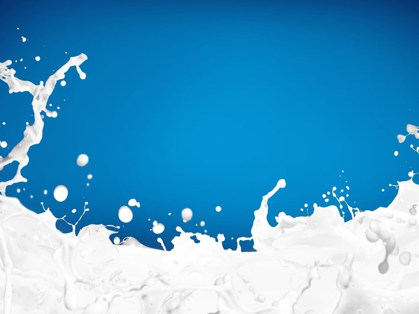 या दोन्ही प्रक्रियेमुळे पॅकेटबंद दूध कीटाणूमुक्त आणि पिण्यासाठी सुरक्षित असते. त्यामुळे, विज्ञान आणि दूध तंत्रज्ञान स्पष्टपणे सांगतात की, पॅकेटमधील पाश्चुरीकृत किंवा UHT दूध पुन्हा उकळण्याची आवश्यकता नाही.