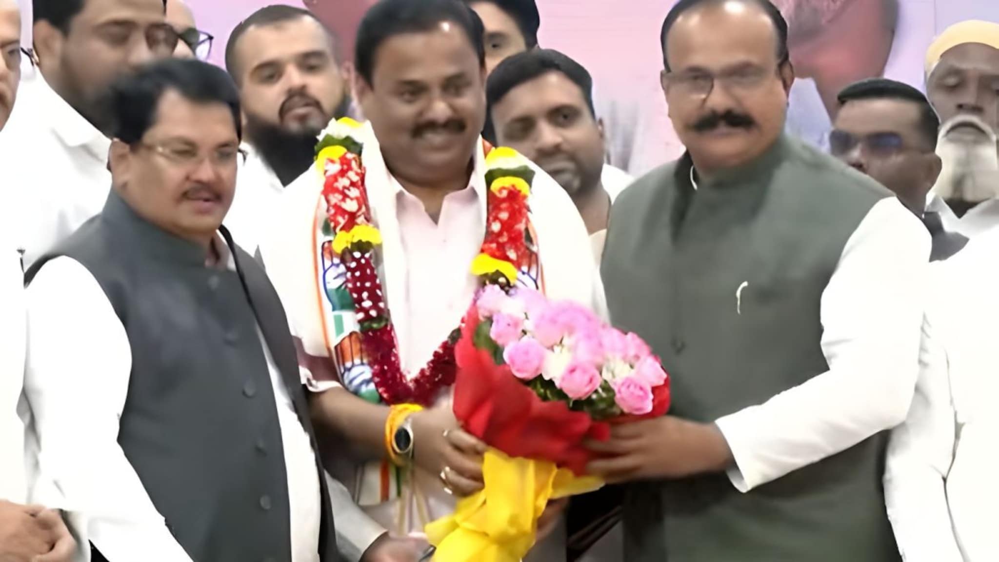 पुरोगामी विचारांना अंतिम मानून राष्ट्रवादी सोडली, प्रशांत जगतापांनी काँग्रेस निवडली, पक्षप्रवेश झाला!