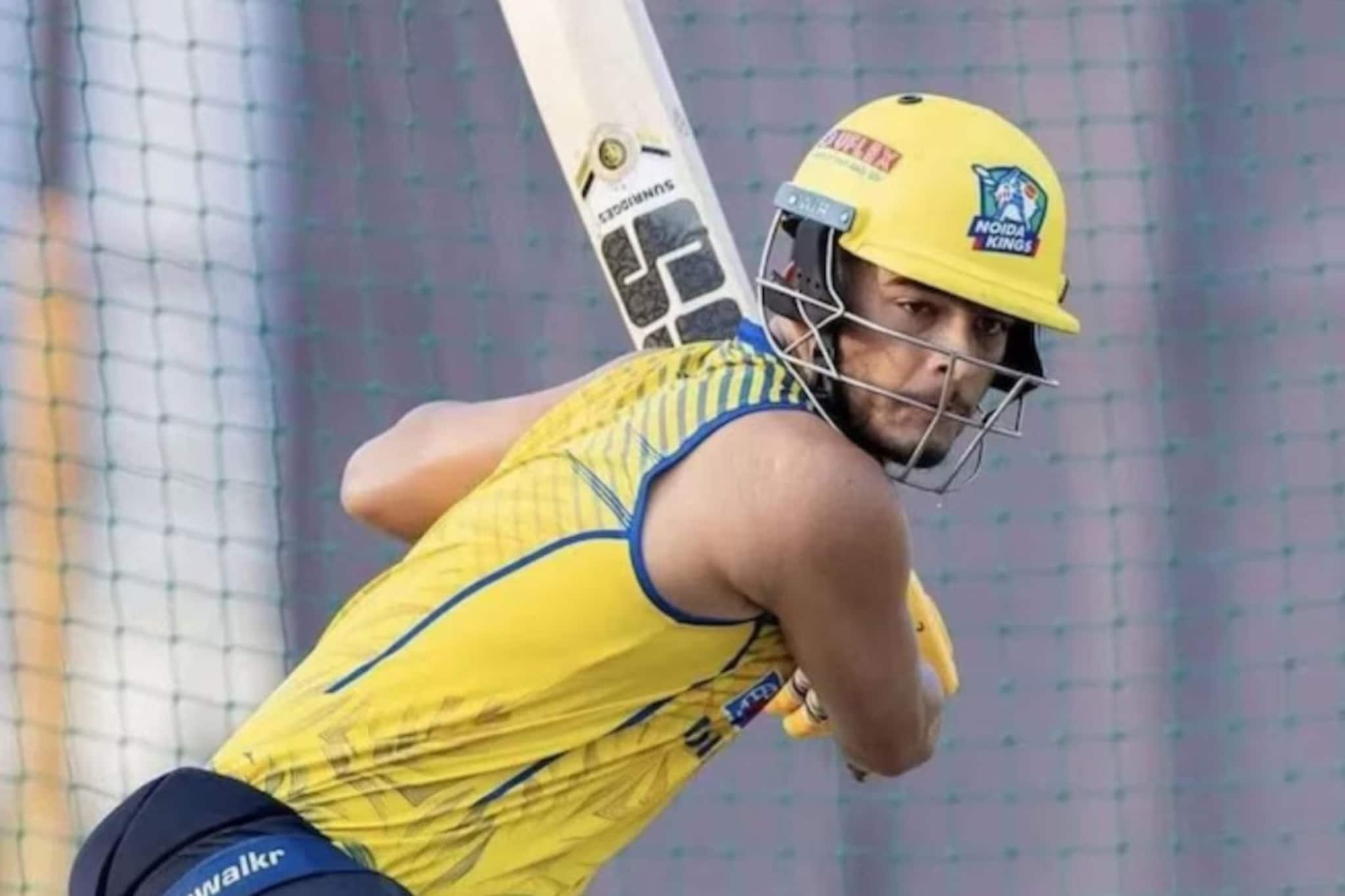 अनकॅप्ड प्लेअरसाठी CSK ने मोजले 14.20 कोटी, कोण आहे प्रशांत वीर? अनकॅप्ड प्लेअरसाठी CSK ने मोजले 14.20 कोटी, कोण आहे प्रशांत वीर?