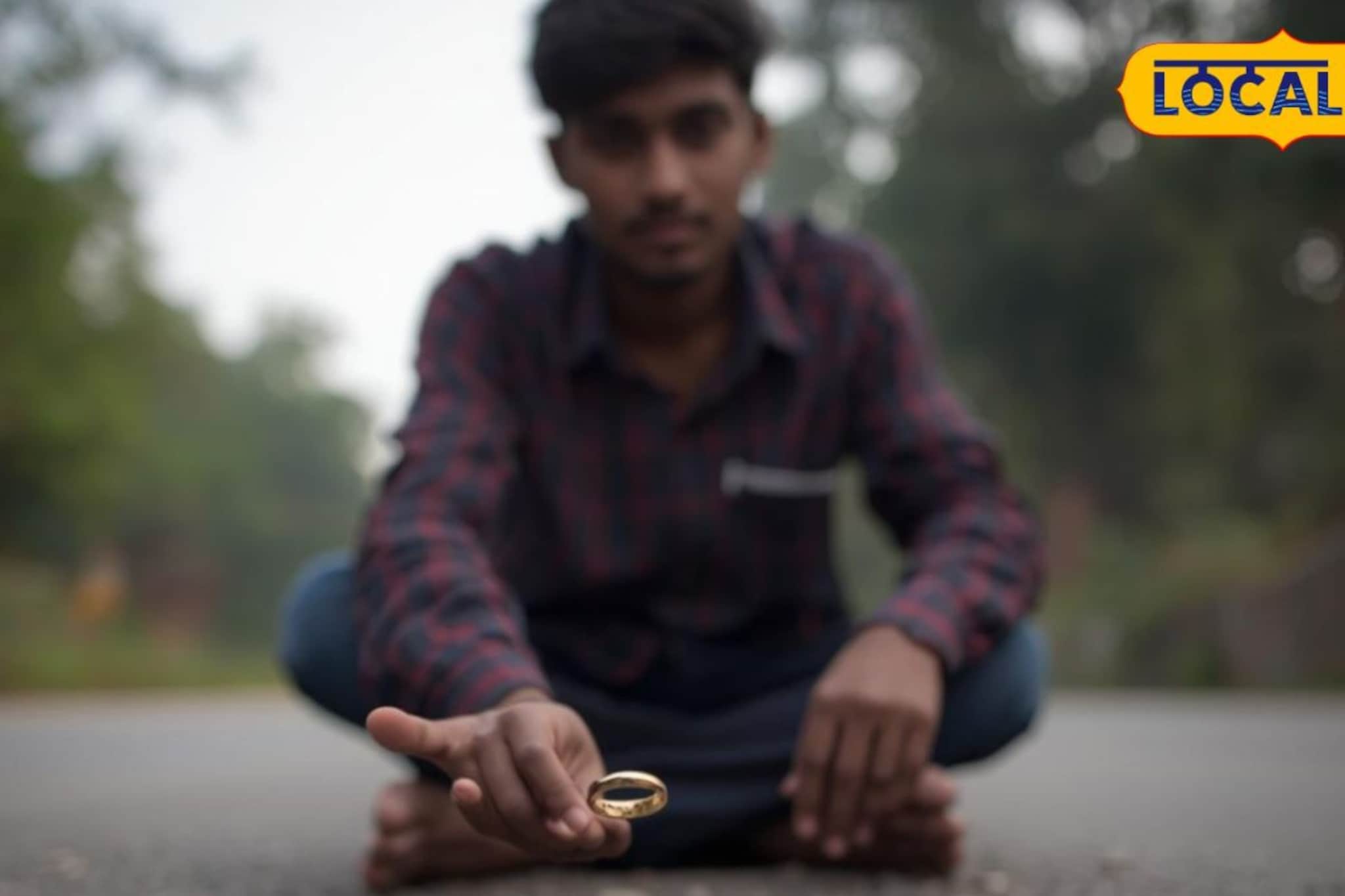 'महाराष्ट्रात पोट भरण्यासाठी आलोय..'; कामगाराने रस्त्यावर सापडलेलं सोनं केलं परत