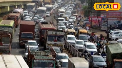 हिंजवडीत 3 तास वाहतुकीचा बोजवारा (फाईल फोटो) हिंजवडीत 3 तास वाहतुकीचा बोजवारा (फाईल फोटो)